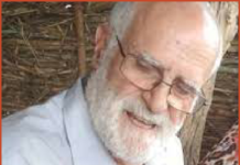 The Easter cross carried by a people suffering from famine, lack of medicine, violence and insecurity